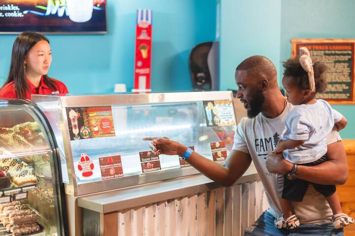 Snack bar