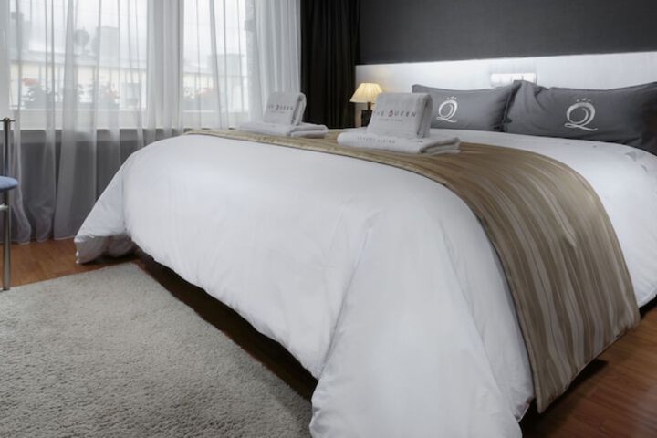 Room 419 of 645