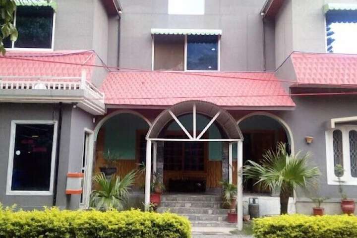 Hotel 4 of 7