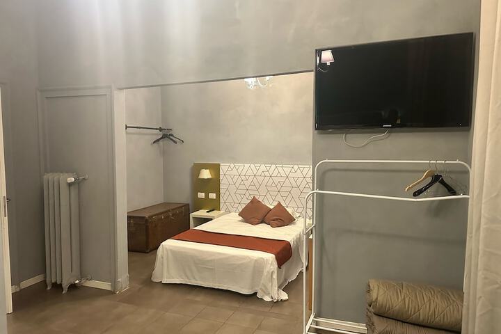 Room 27 of 50