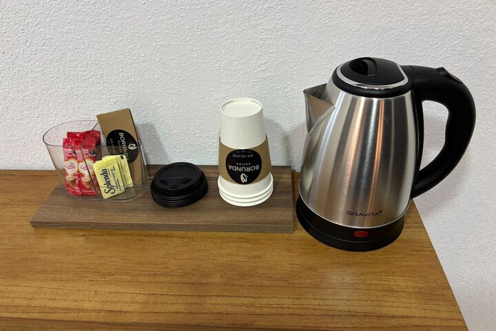 Breakfast/Coffee Service 16 of 25