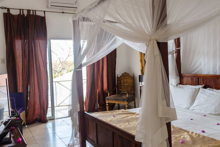 Room 20 of 92