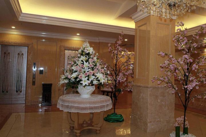 Hotel Lobby