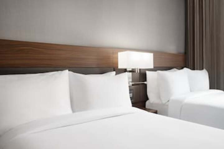 Room 16 of 123