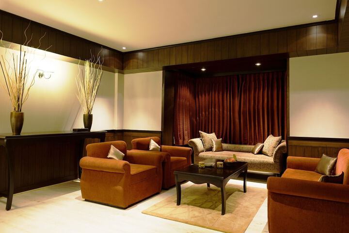 Room 46 of 85