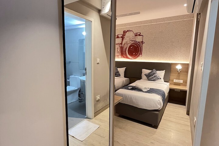 Room 14 of 57