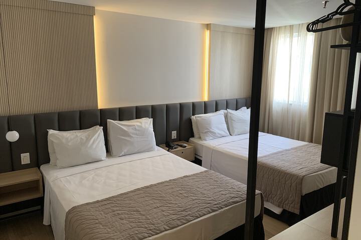 Room 9 of 47