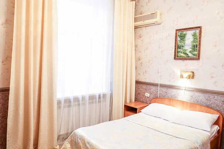 Room 28 of 89