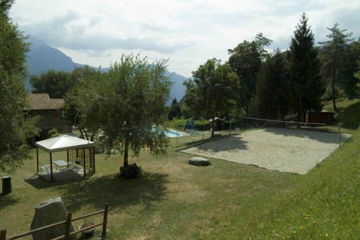 Pool 66 of 140