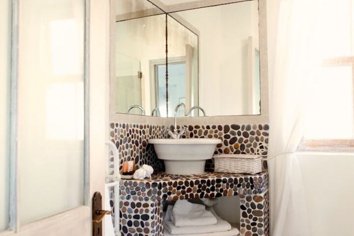 Bathroom Vanities