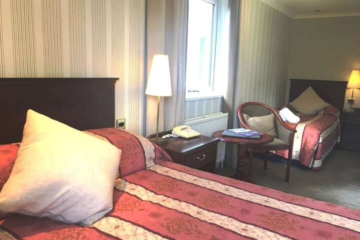 Room 30 of 118