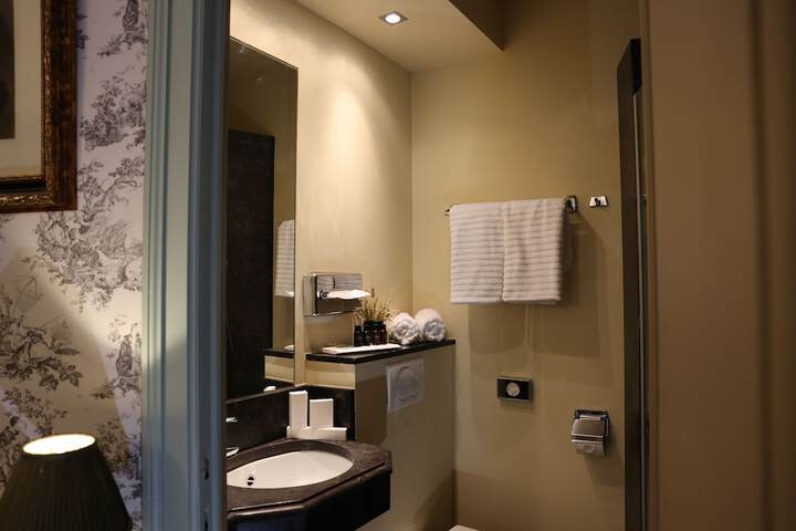 Bath Photo