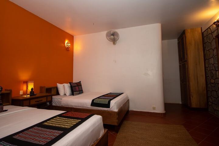 Room 29 of 117