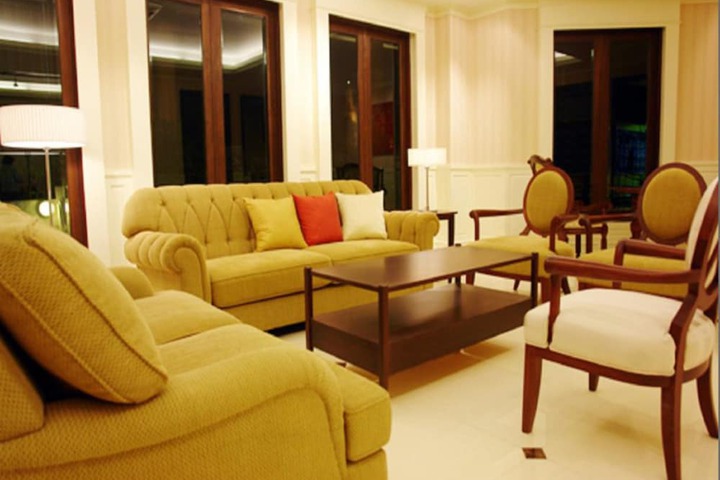 Hotel Interior 7 of 47