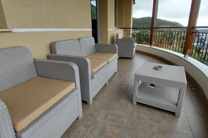 Terrace/Patio 14 of 48