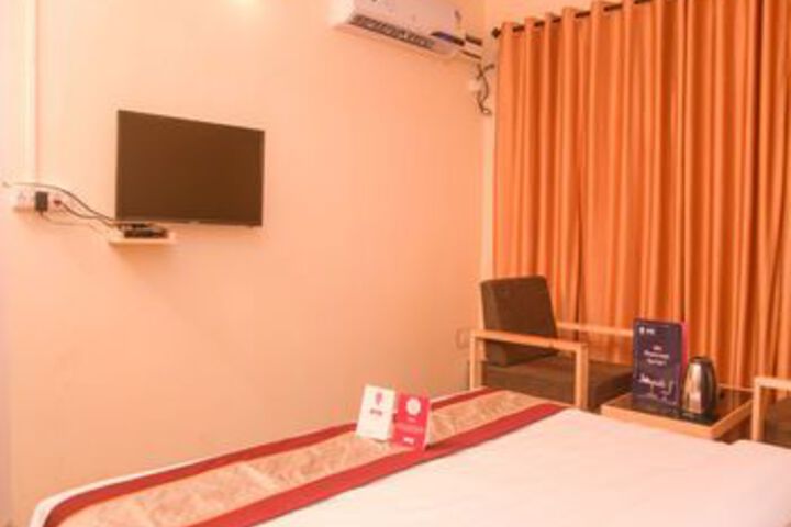 Room 16 of 23