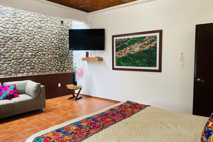 Room 12 of 31