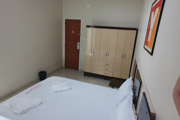 Room 41 of 67
