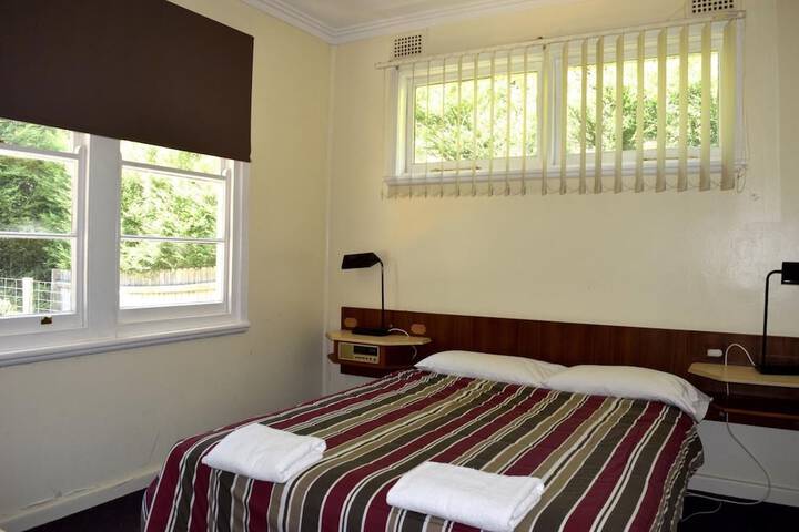 Room 10 of 24