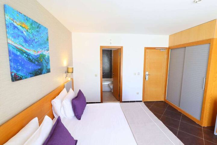 Room 14 of 71