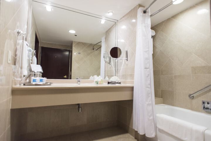 Clean Restrooms