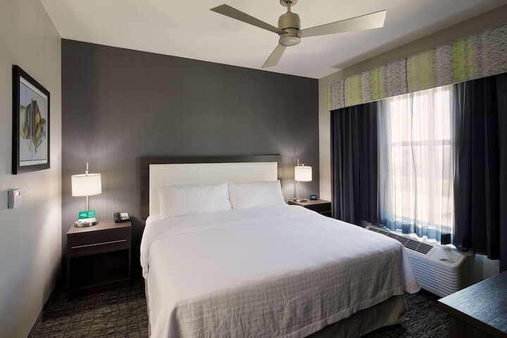Room 8 of 25
