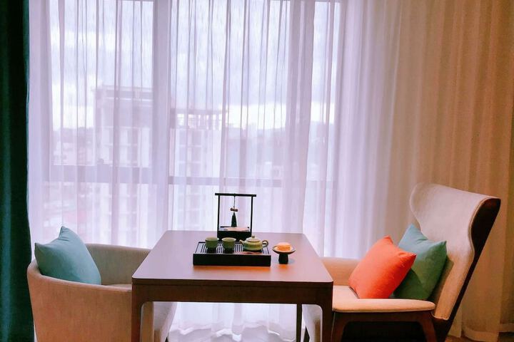 Room 12 of 51