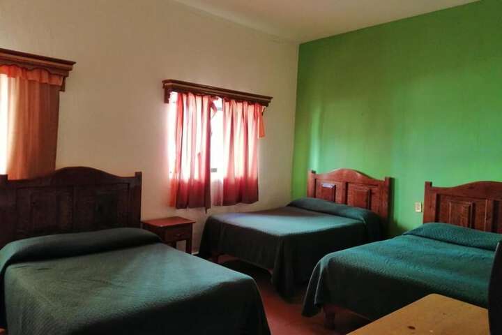 Room 4 of 15
