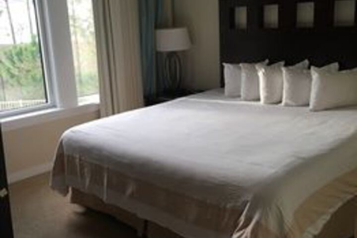 Room 50 of 119