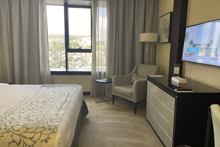 Room 65 of 134