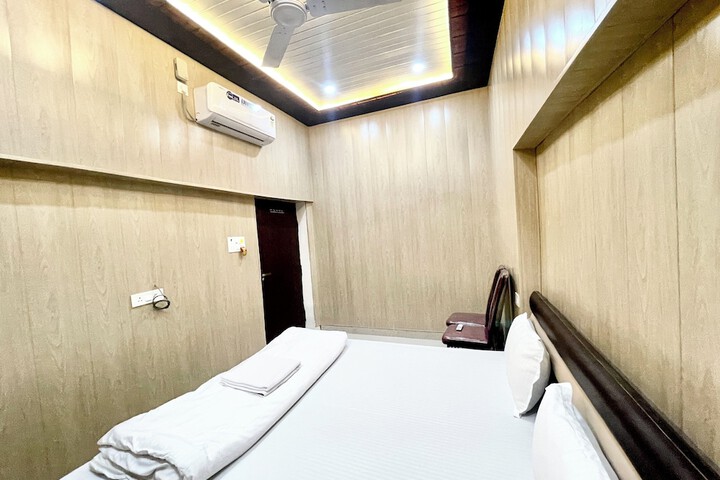 Room 22 of 39