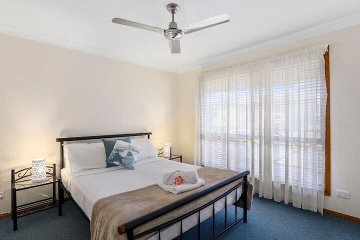 Room 5 of 22