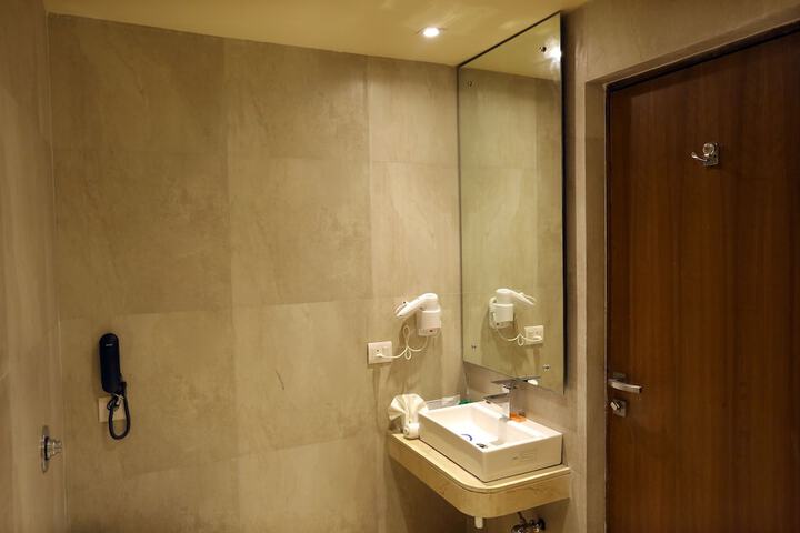 Clean Restrooms
