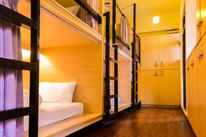Room 13 of 44