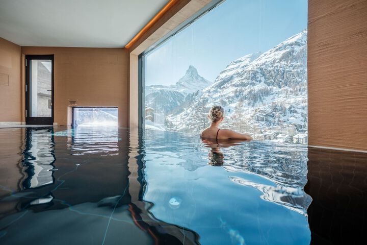 Pool 47 of 70