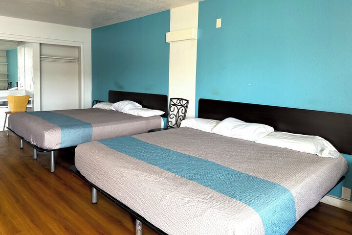 Room 7 of 22