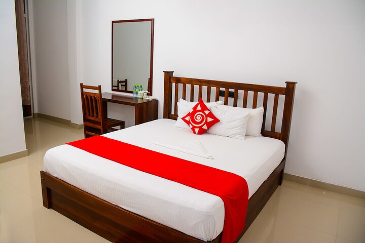Room 4 of 19