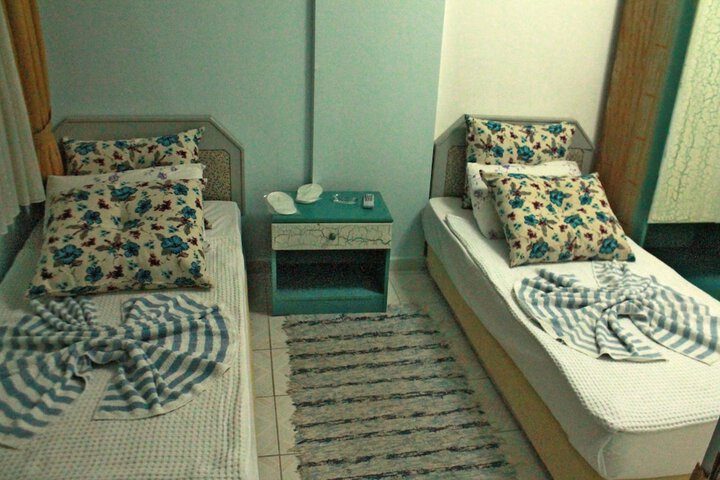 Room 64 of 105