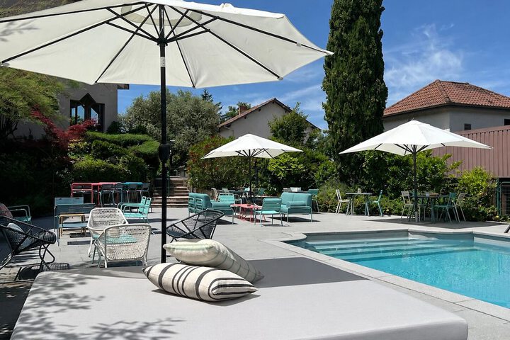 Pool 69 of 115