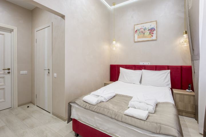 Room 5 of 67