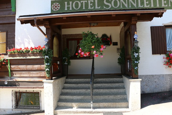 Hotel 80 of 91