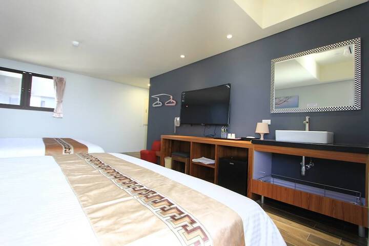 Room 20 of 62