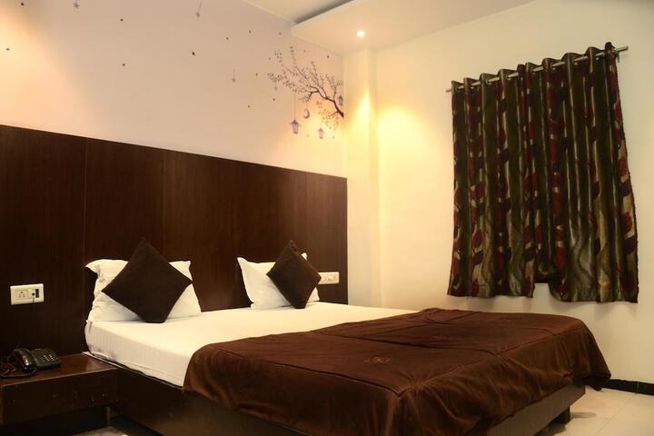 Room 21 of 57