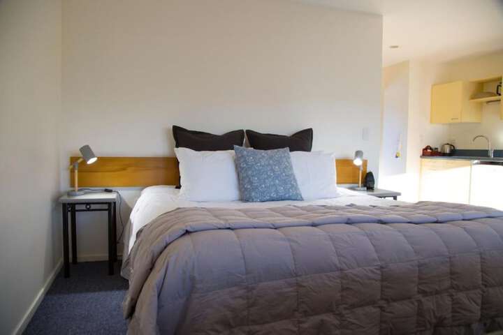 Room 7 of 34