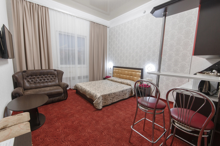 Room 3 of 13