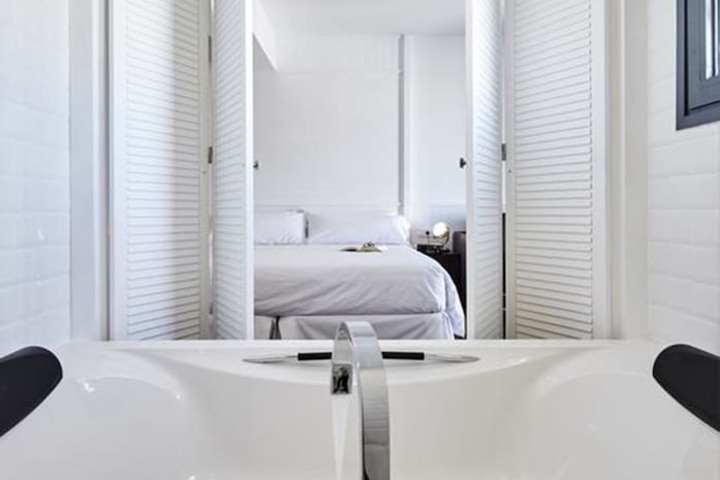 Bathroom Interior Photo