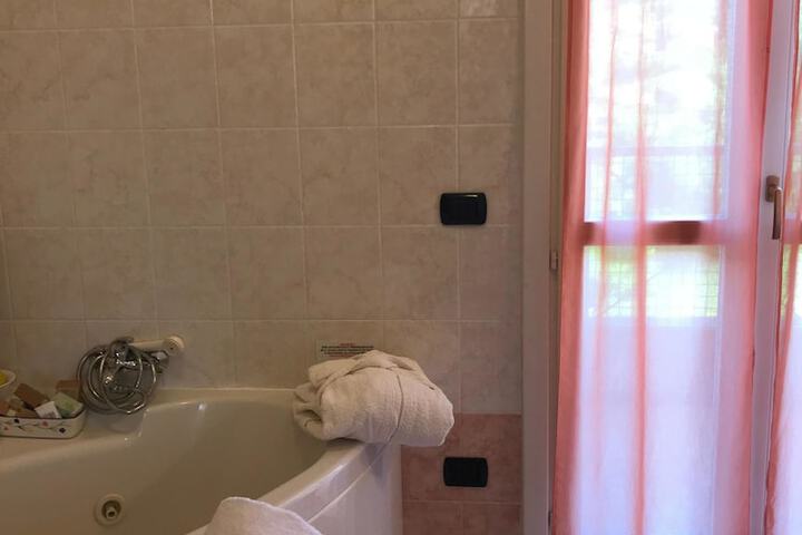 Room 44 of 91