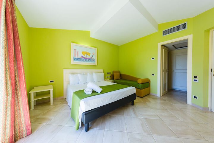 Room 21 of 56