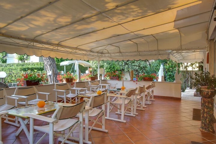 Terrace/Patio 59 of 68