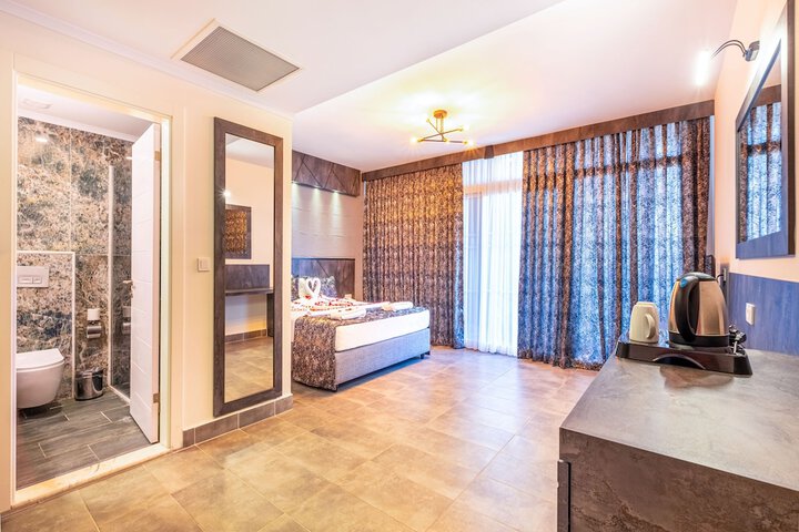 Room 29 of 170